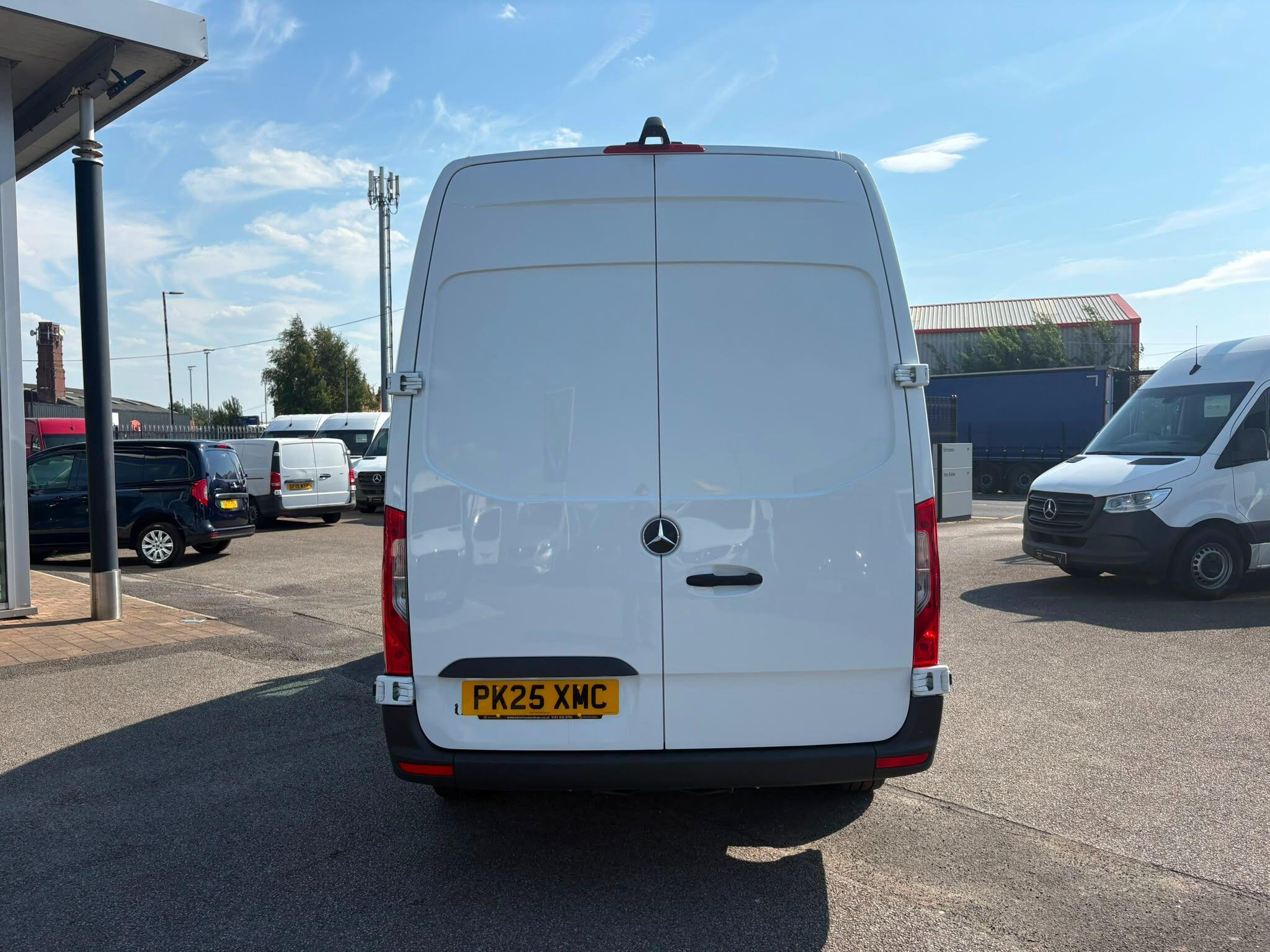 Mercedes-Benz Sprinter
